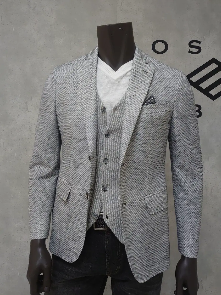 JOSEPH ABBOUD 石川 コーディネート画像