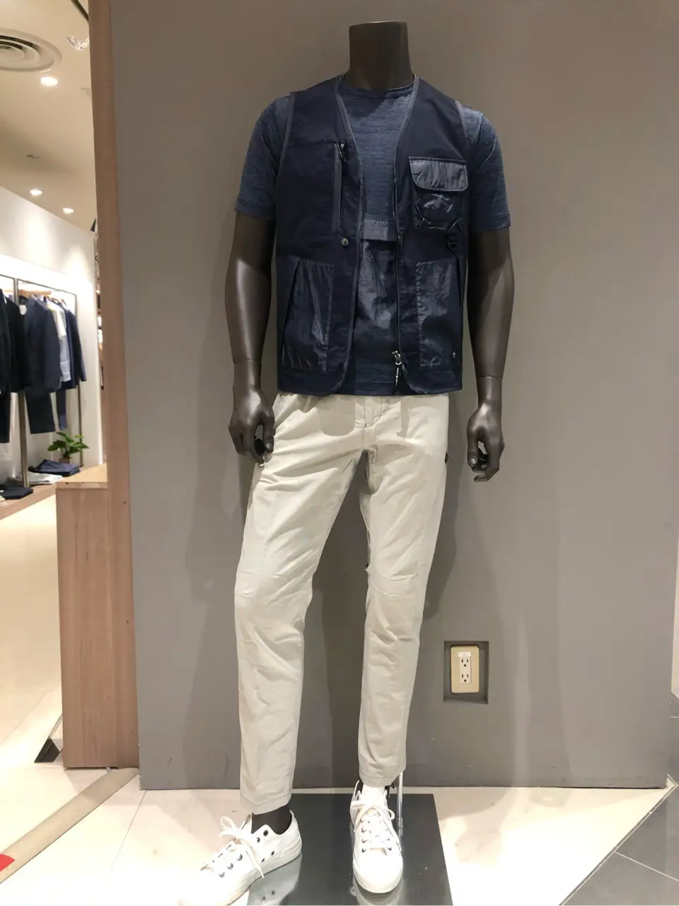 JOSEPH ABBOUD 川田 コーディネート画像