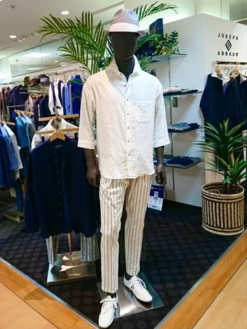 JOSEPH ABBOUD スタッフ コーディネート画像