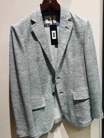JOSEPH ABBOUD 新林 コーディネート画像