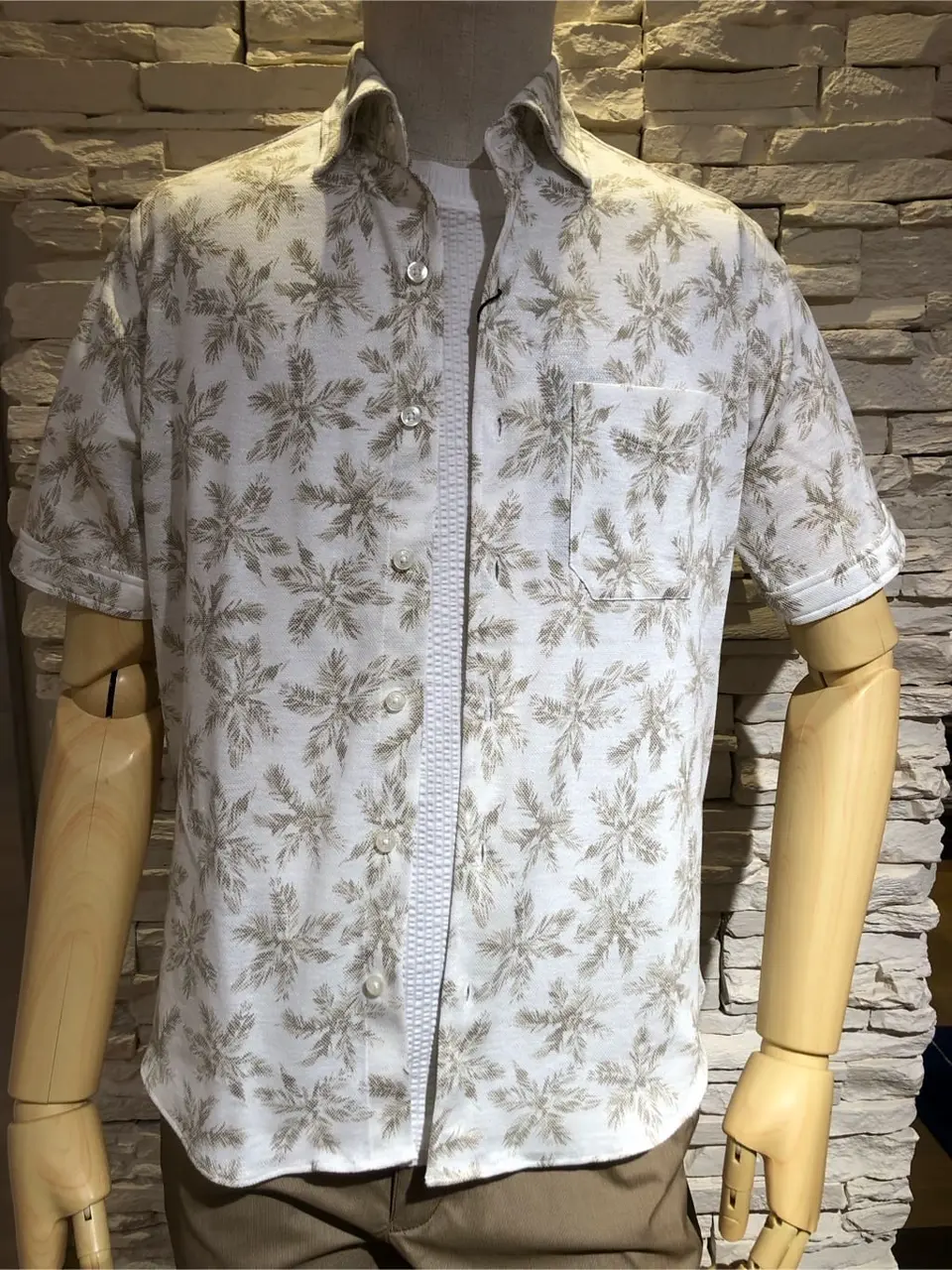 JOSEPH ABBOUD 山口 コーディネート画像