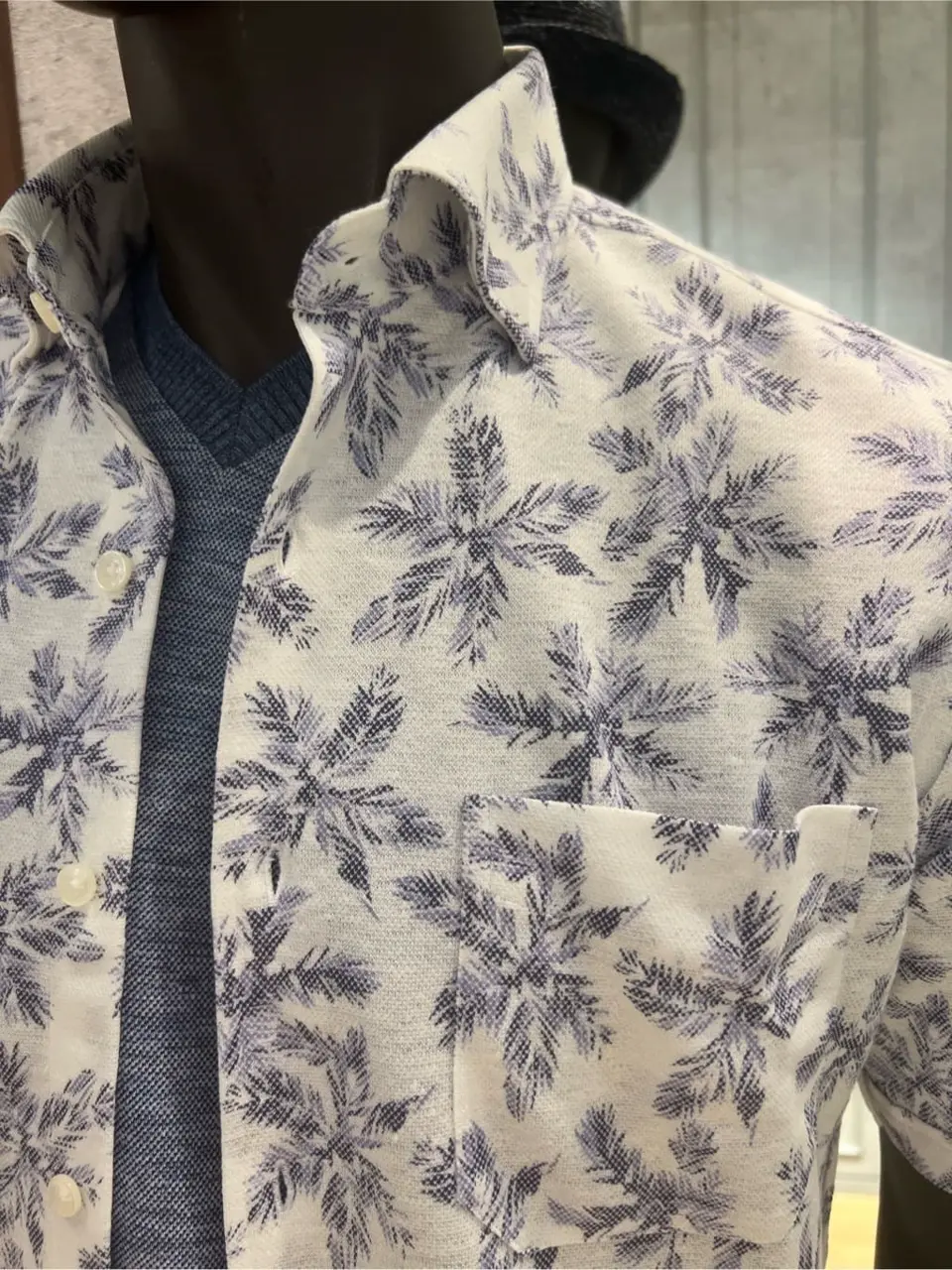 JOSEPH ABBOUD 上條 コーディネート画像