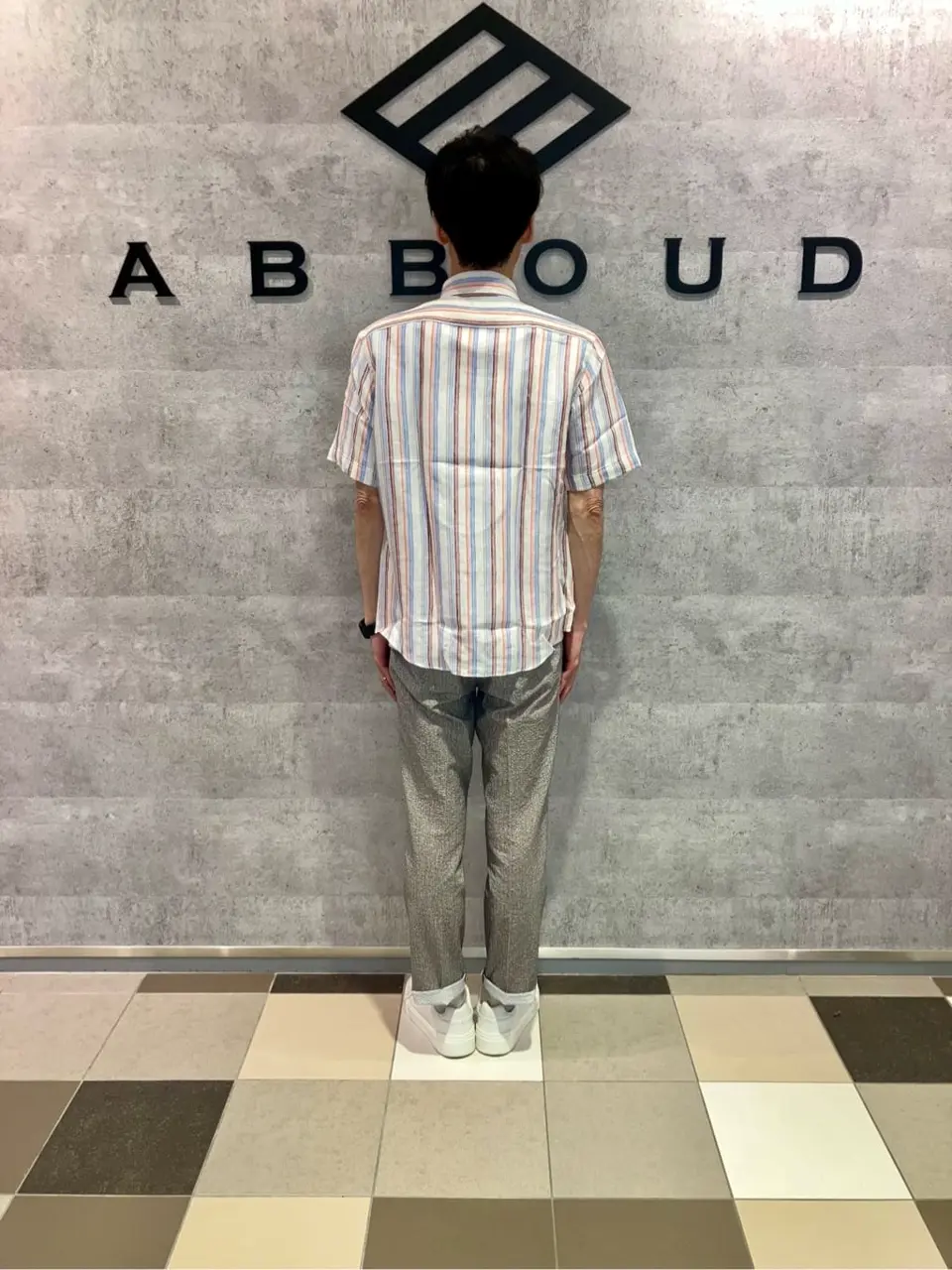 JOSEPH ABBOUD 足立 コーディネート画像