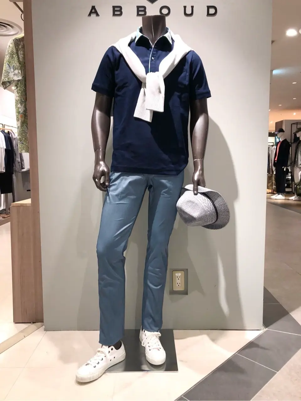 JOSEPH ABBOUD 川田 コーディネート画像