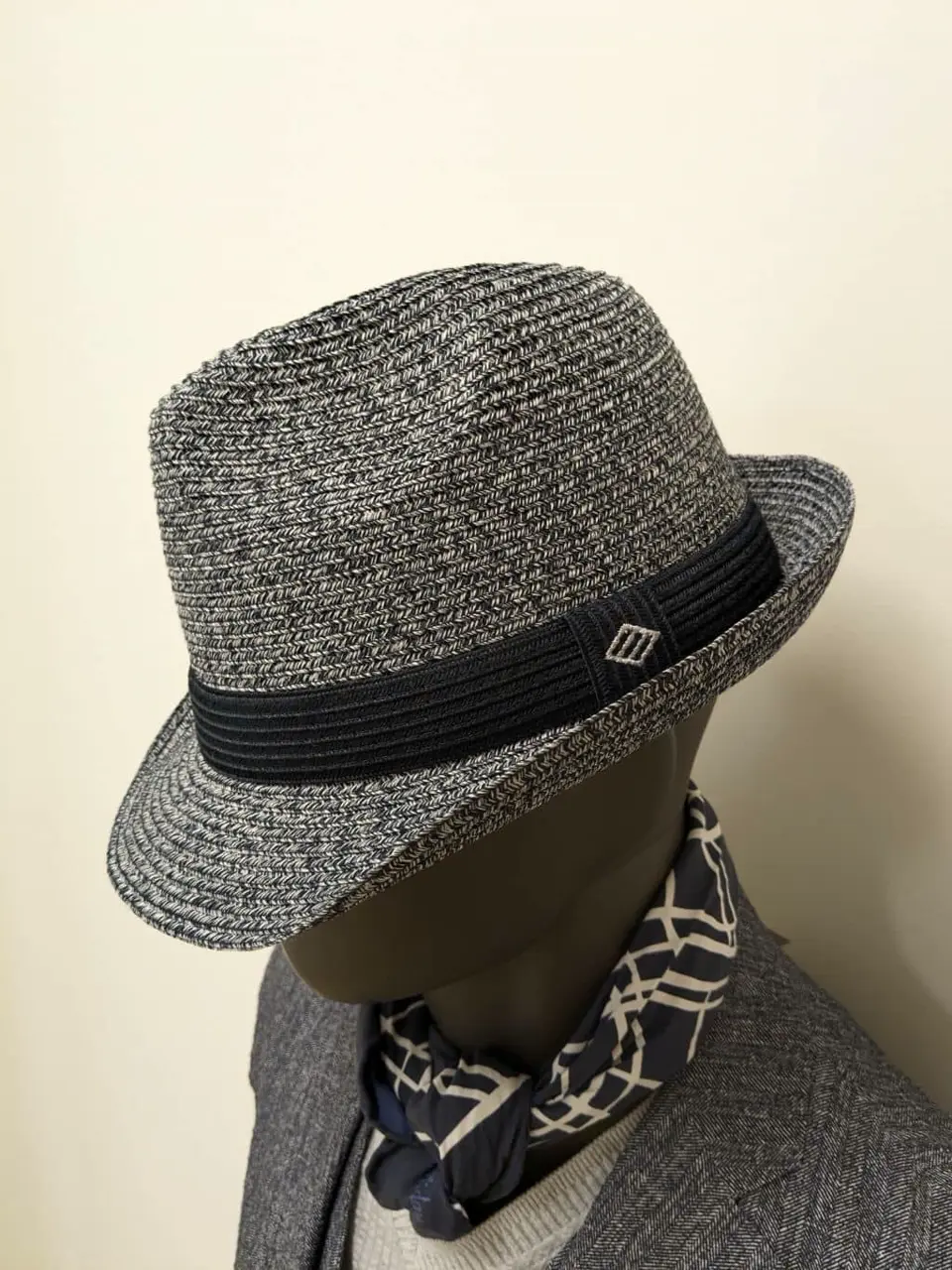 JOSEPH ABBOUD 大久 コーディネート画像