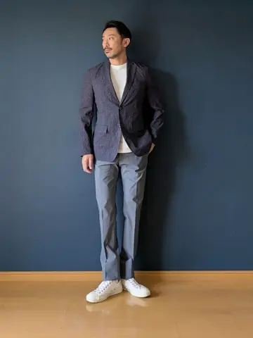 JOSEPH ABBOUD 安東 コーディネート画像