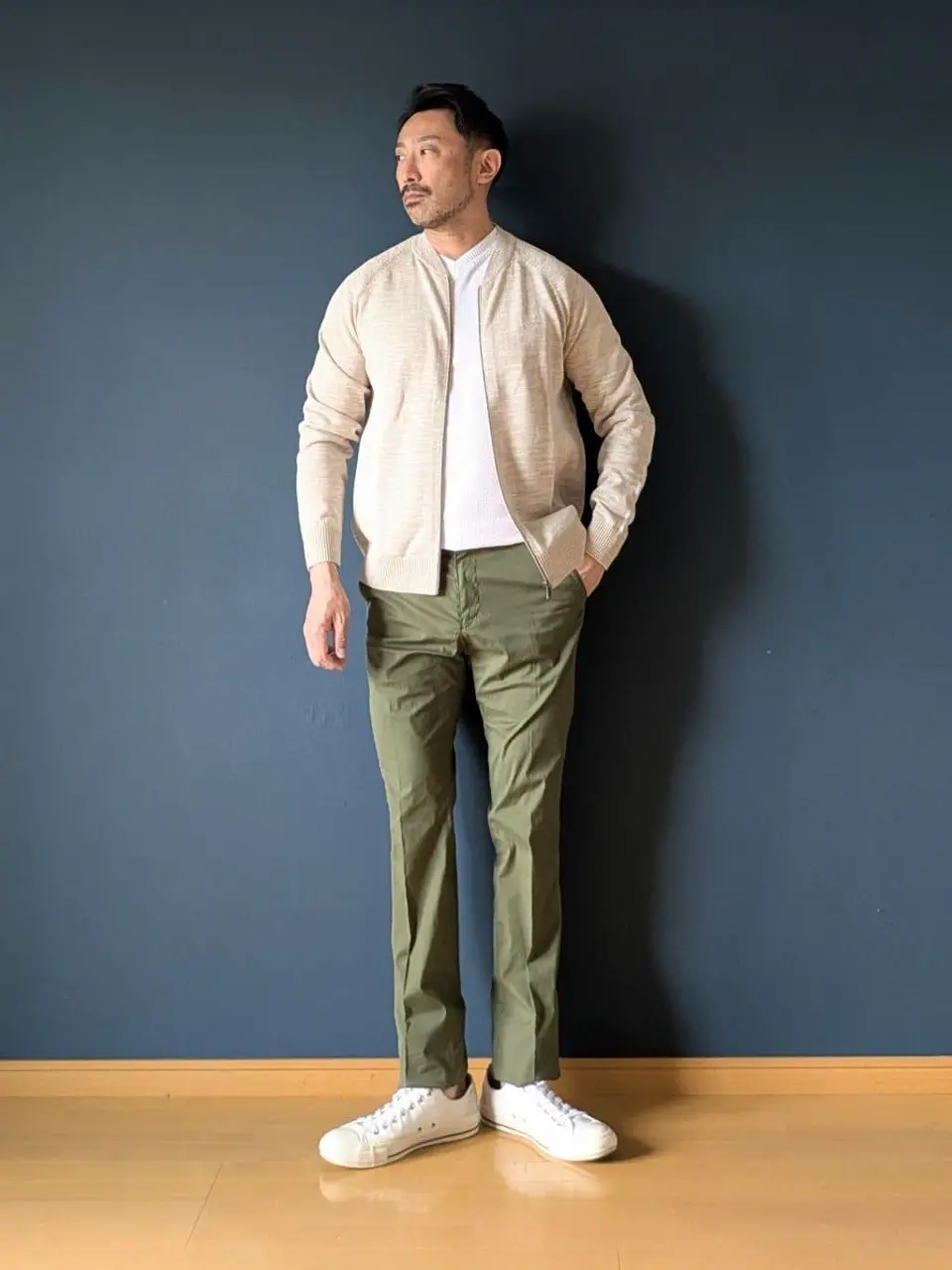 JOSEPH ABBOUD 安東 コーディネート画像