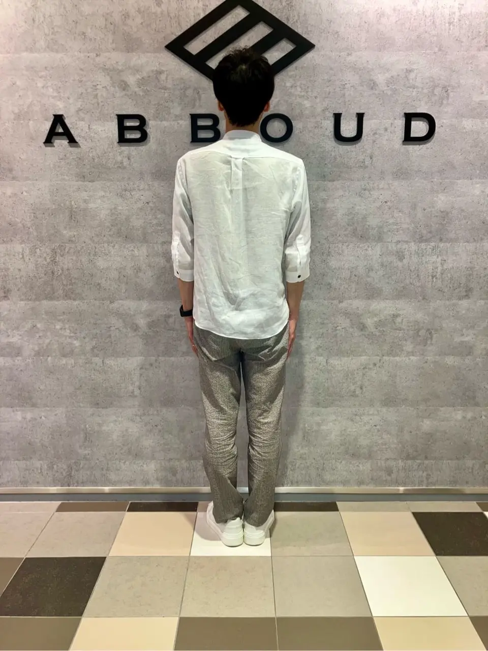 JOSEPH ABBOUD 足立 コーディネート画像