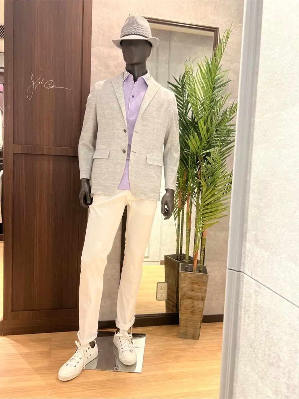 JOSEPH ABBOUD 上條 コーディネート画像