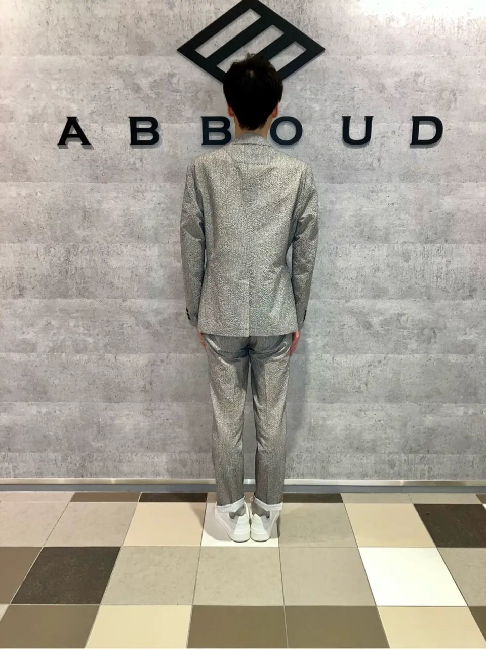 JOSEPH ABBOUD 足立 コーディネート画像