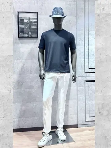 JOSEPH ABBOUD 二澤 コーディネート画像