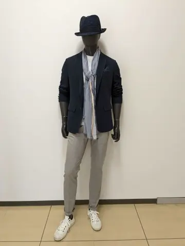 JOSEPH ABBOUD 大久 コーディネート画像