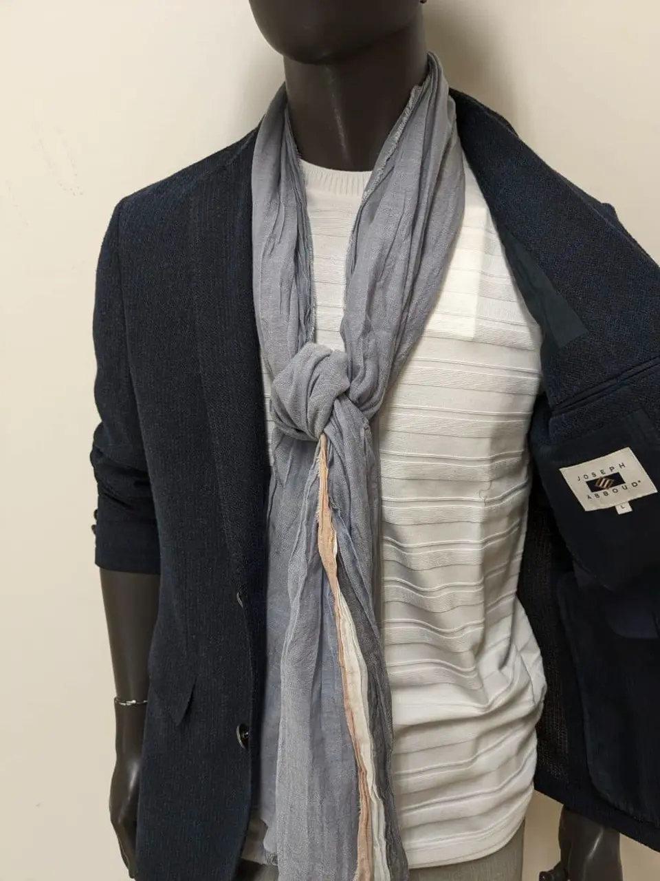 JOSEPH ABBOUD 大久 コーディネート画像