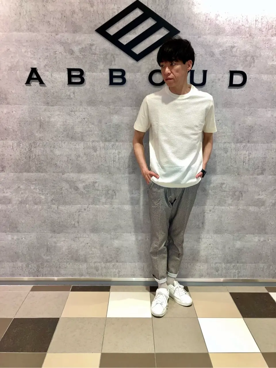 JOSEPH ABBOUD 足立 コーディネート画像