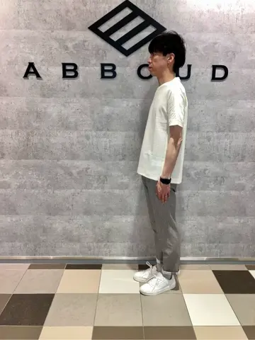 JOSEPH ABBOUD 足立 コーディネート画像