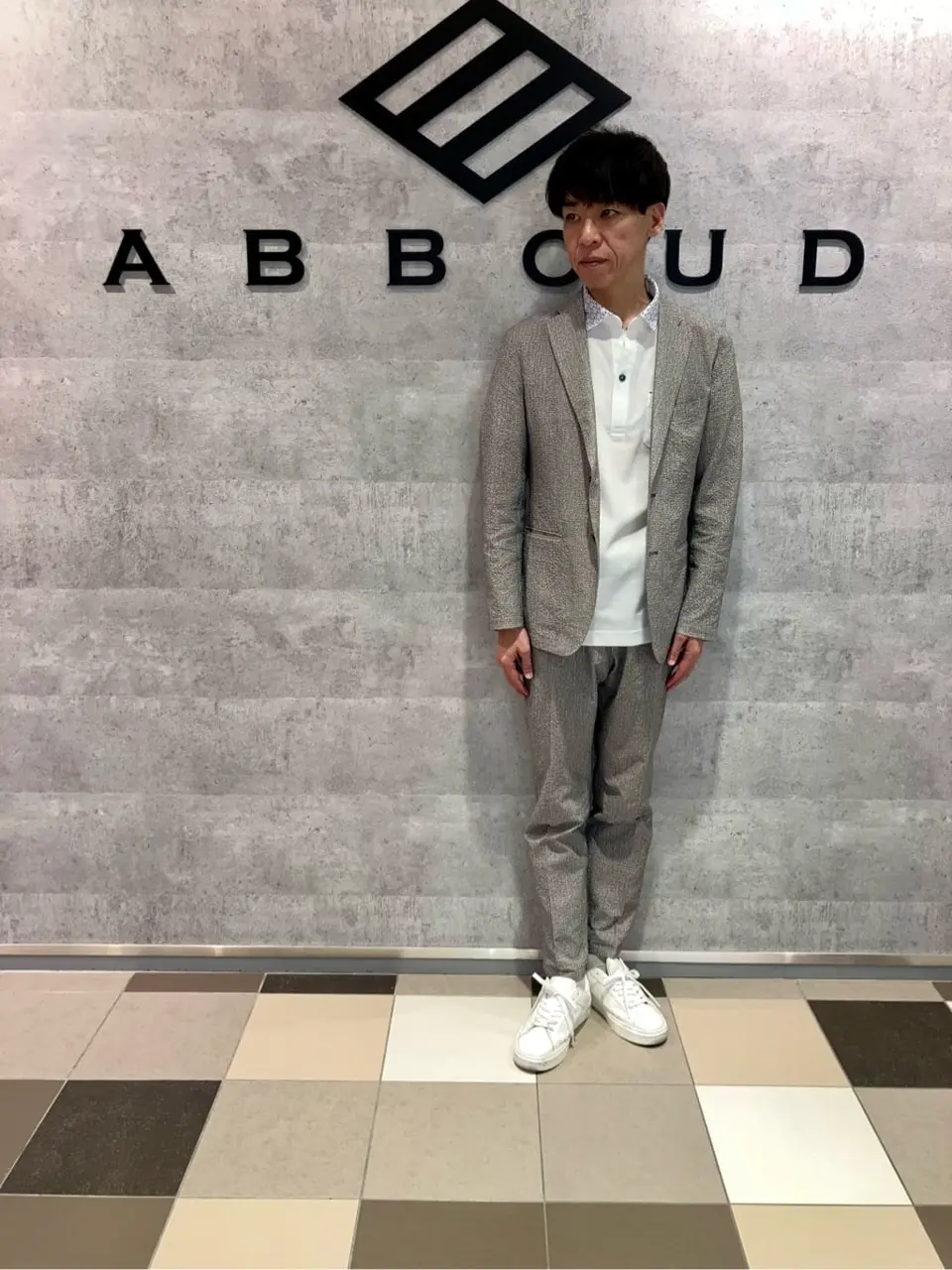 JOSEPH ABBOUD 足立 コーディネート画像