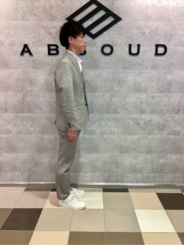 JOSEPH ABBOUD 足立 コーディネート画像