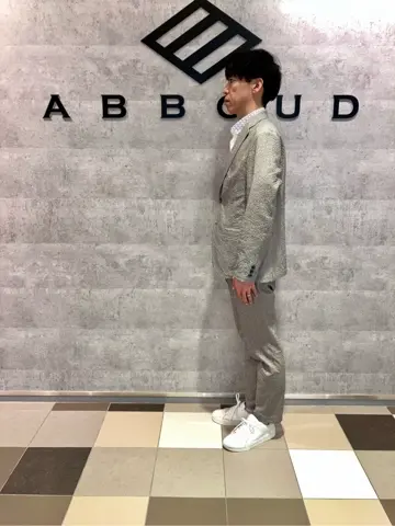 JOSEPH ABBOUD 足立 コーディネート画像