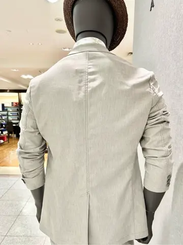 JOSEPH ABBOUD 上田 コーディネート画像