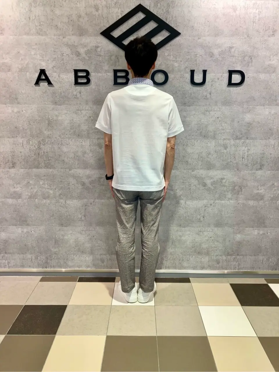 JOSEPH ABBOUD 足立 コーディネート画像