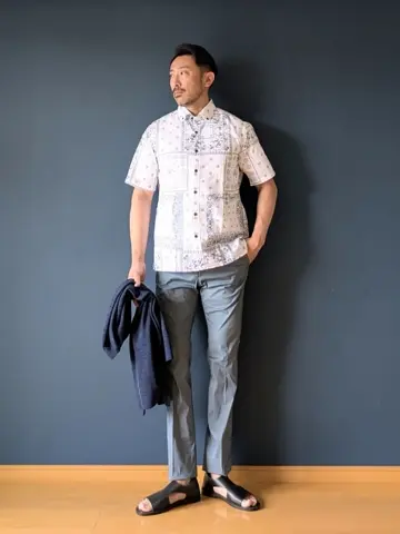 JOSEPH ABBOUD 安東 コーディネート画像