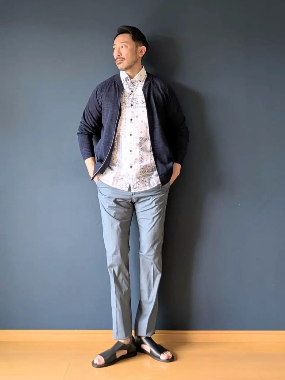 JOSEPH ABBOUD 安東 コーディネート画像