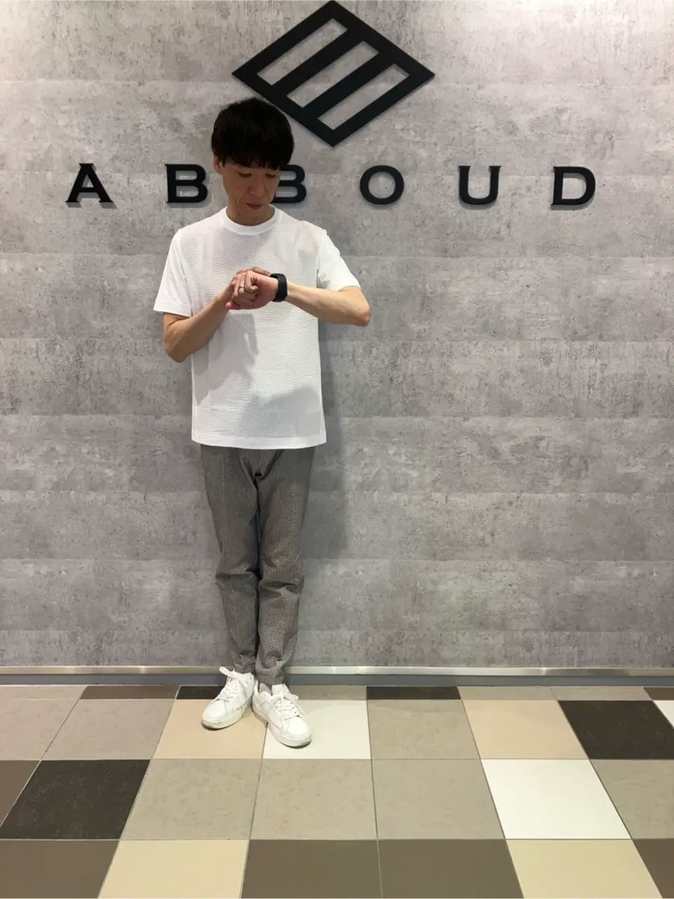 JOSEPH ABBOUD 足立 コーディネート画像