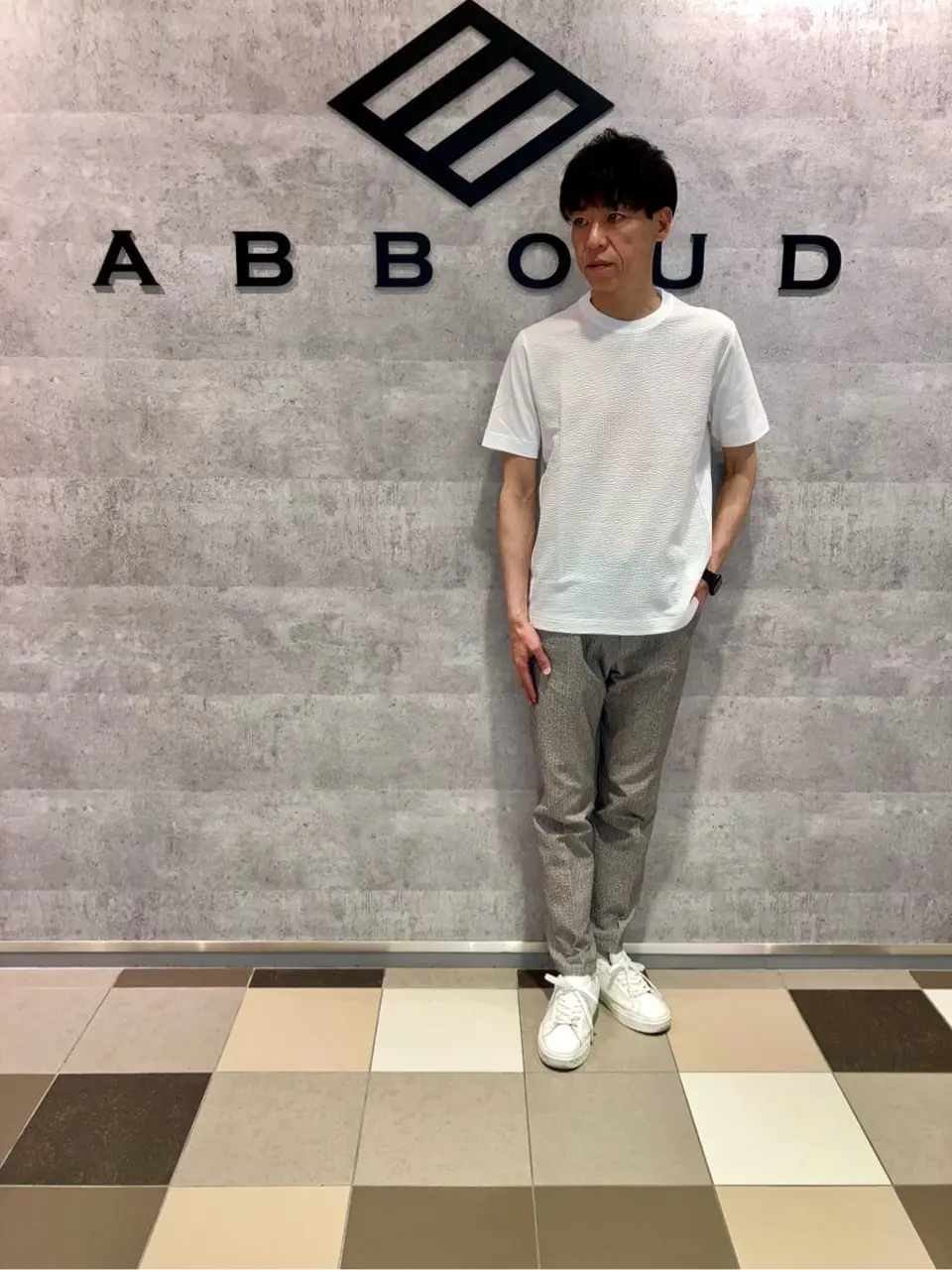 JOSEPH ABBOUD 足立 コーディネート画像