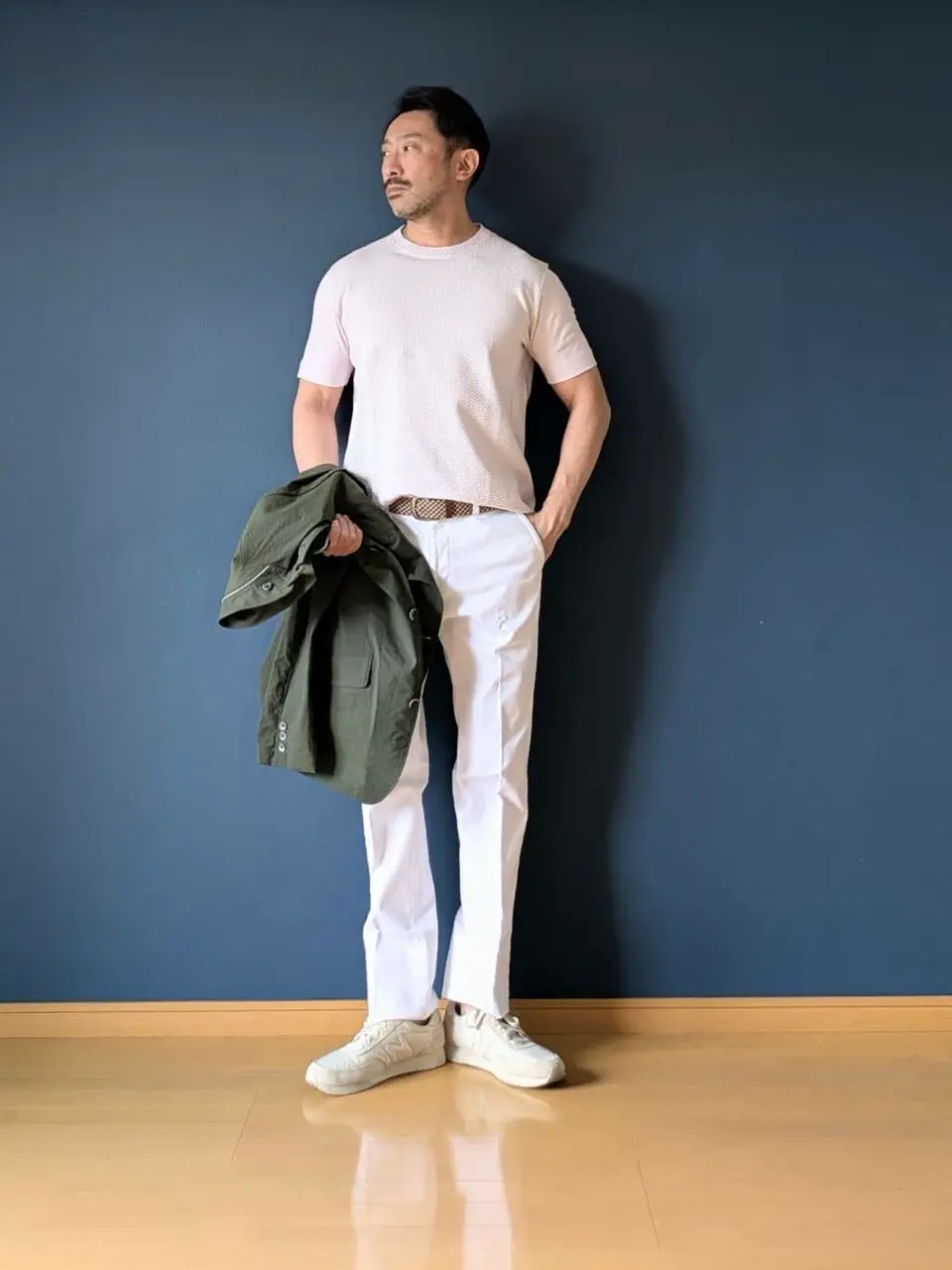 JOSEPH ABBOUD 安東 コーディネート画像