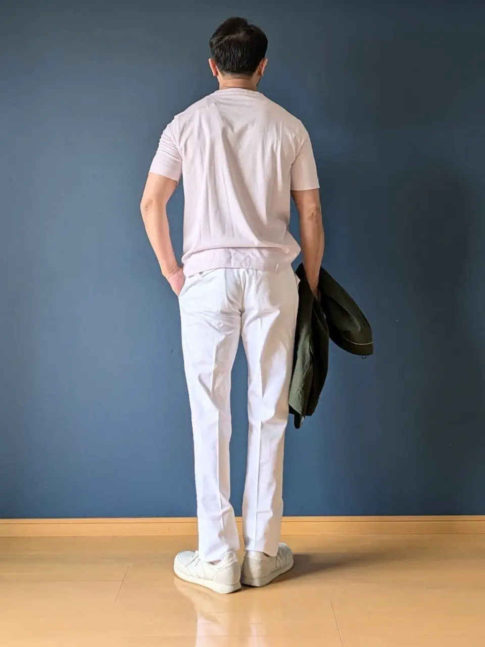 JOSEPH ABBOUD 安東 コーディネート画像