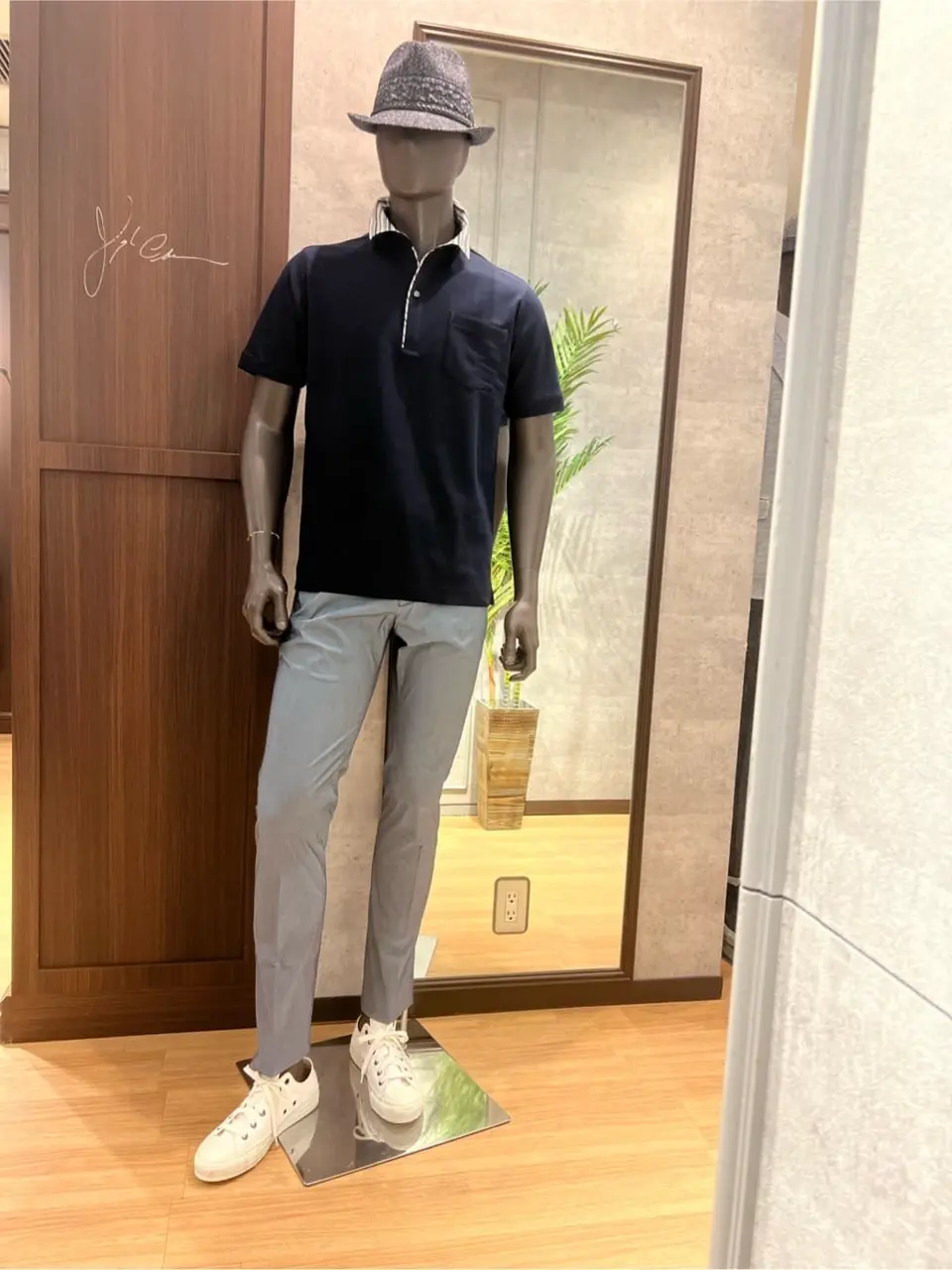 JOSEPH ABBOUD 上條 コーディネート画像