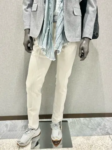 JOSEPH ABBOUD 上田 コーディネート画像