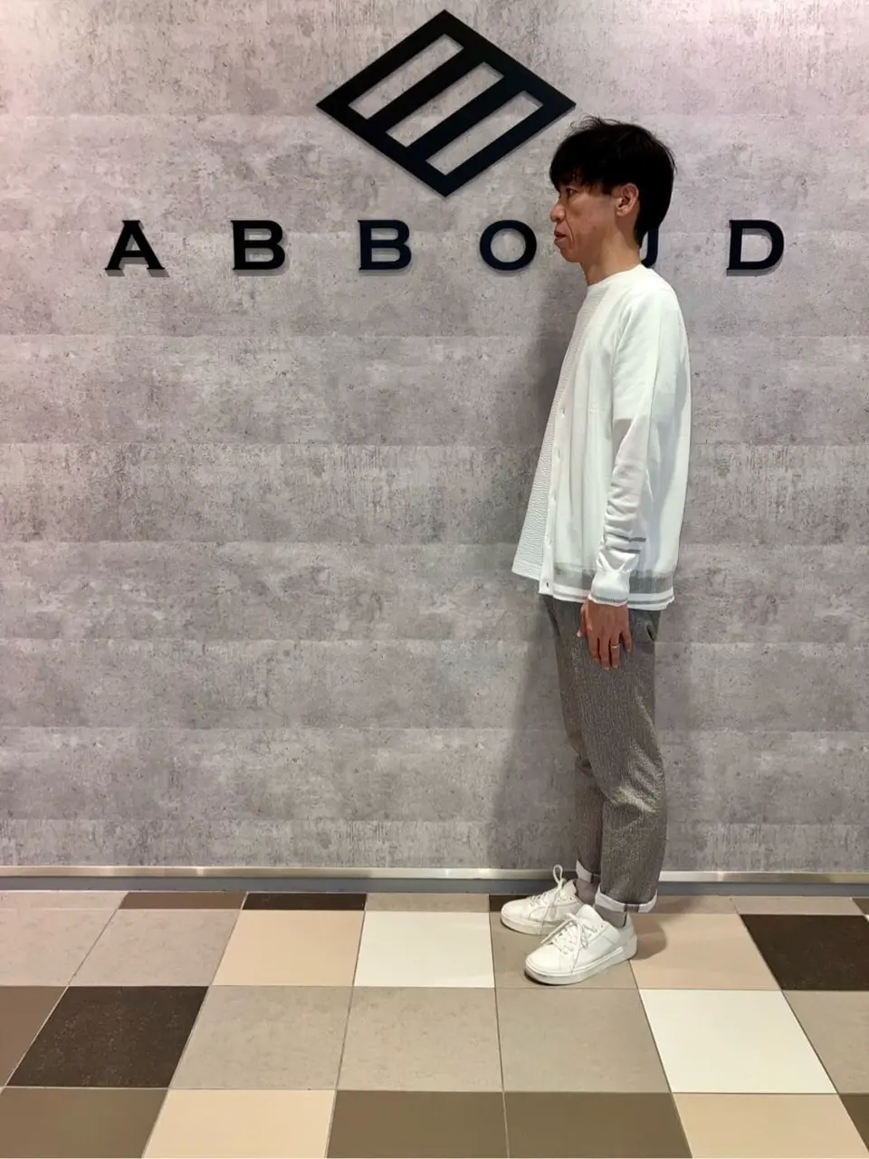 JOSEPH ABBOUD 足立 コーディネート画像