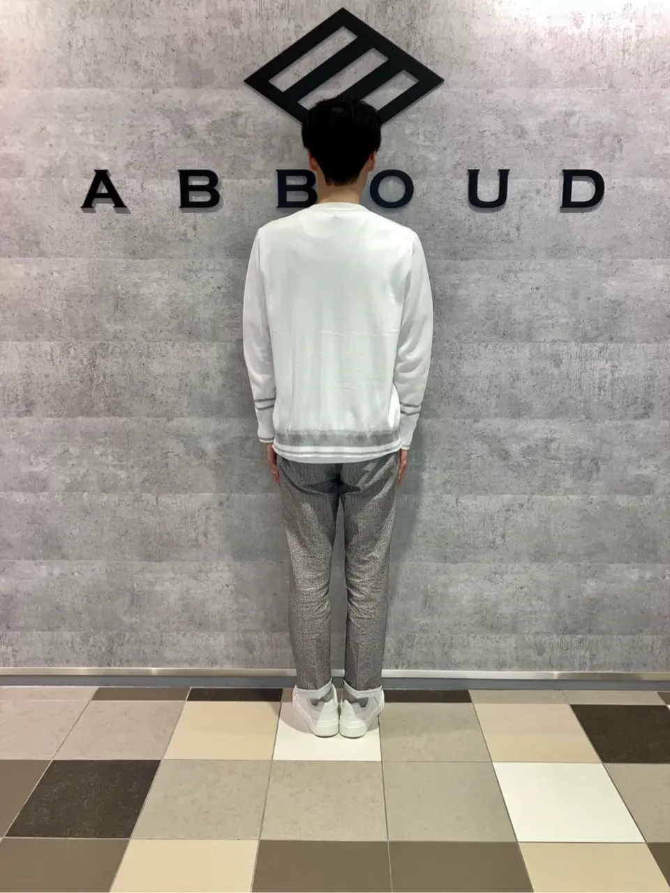 JOSEPH ABBOUD 足立 コーディネート画像