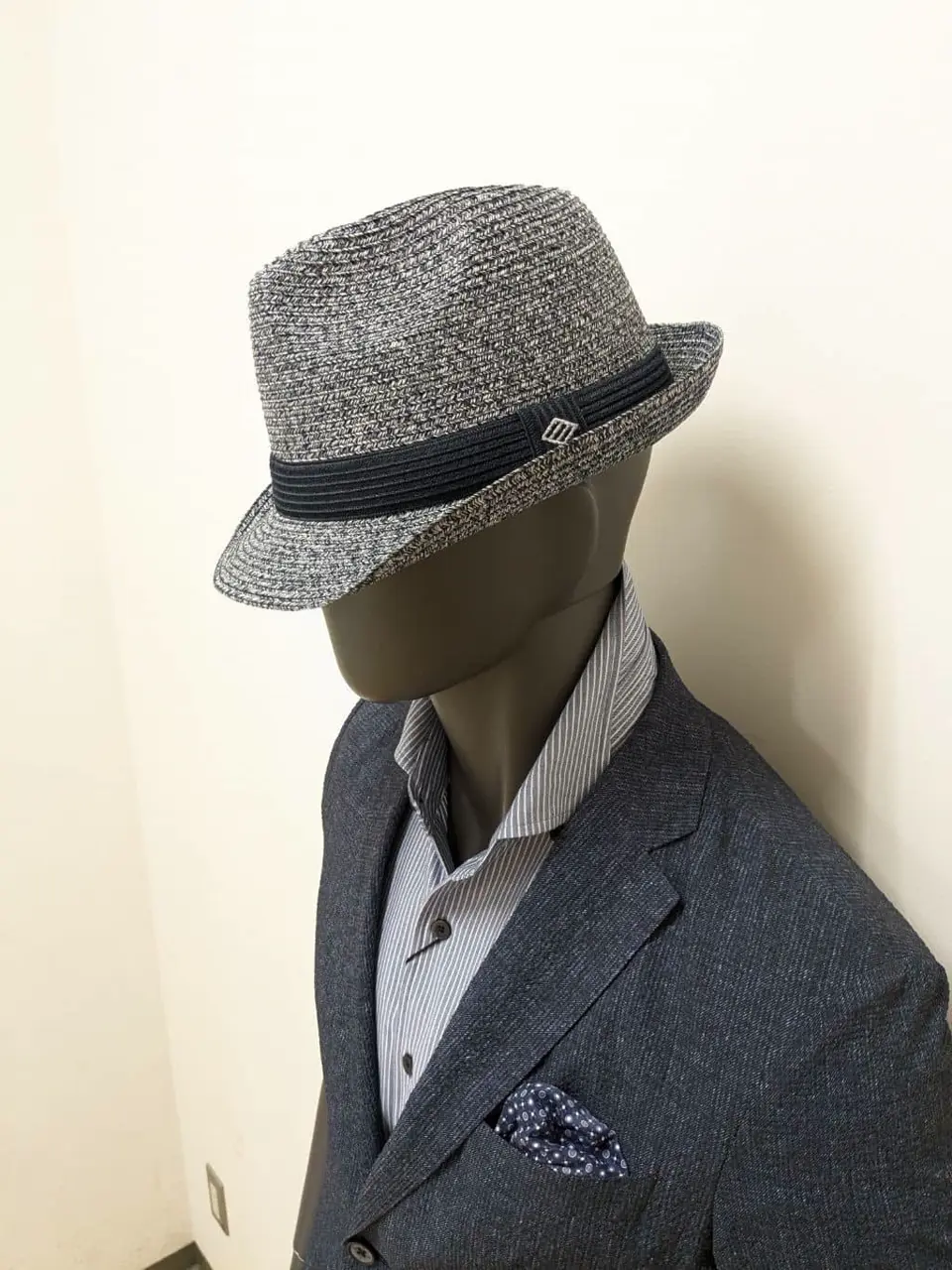 JOSEPH ABBOUD 大久 コーディネート画像