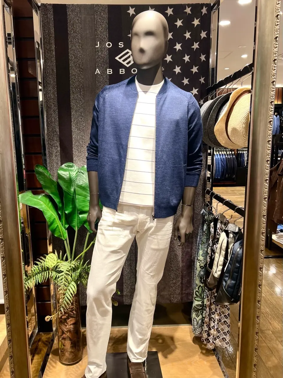 JOSEPH ABBOUD 新林 コーディネート画像