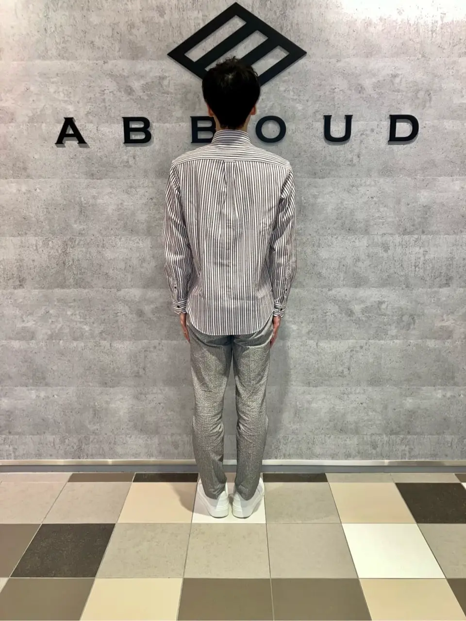 JOSEPH ABBOUD 足立 コーディネート画像