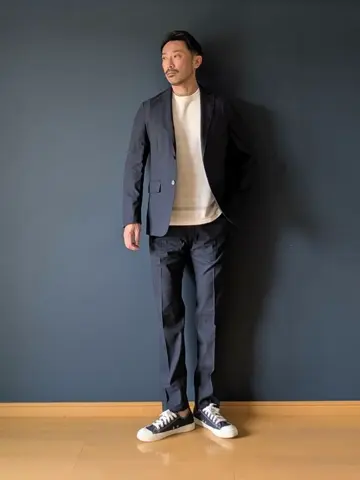 JOSEPH ABBOUD 安東 コーディネート画像