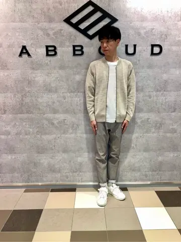 JOSEPH ABBOUD 足立 コーディネート画像