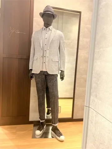 JOSEPH ABBOUD 上條 コーディネート画像