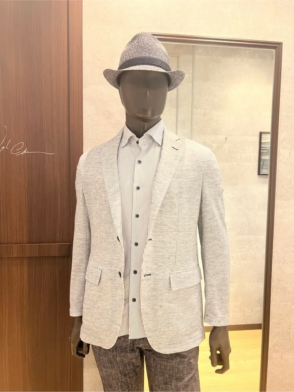 JOSEPH ABBOUD 上條 コーディネート画像