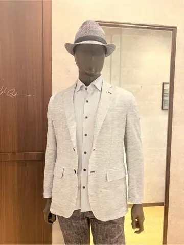 JOSEPH ABBOUD 上條 コーディネート画像