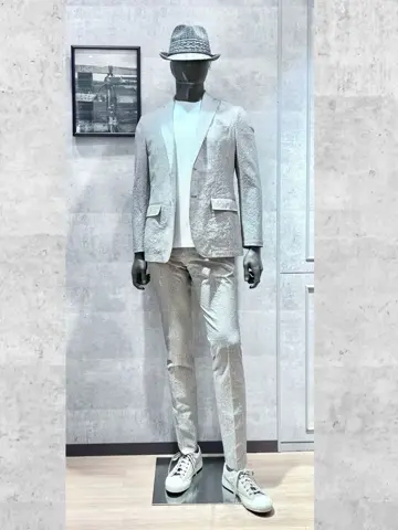 JOSEPH ABBOUD 二澤 コーディネート画像