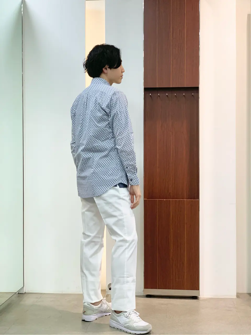 JOSEPH ABBOUD 板屋 コーディネート画像