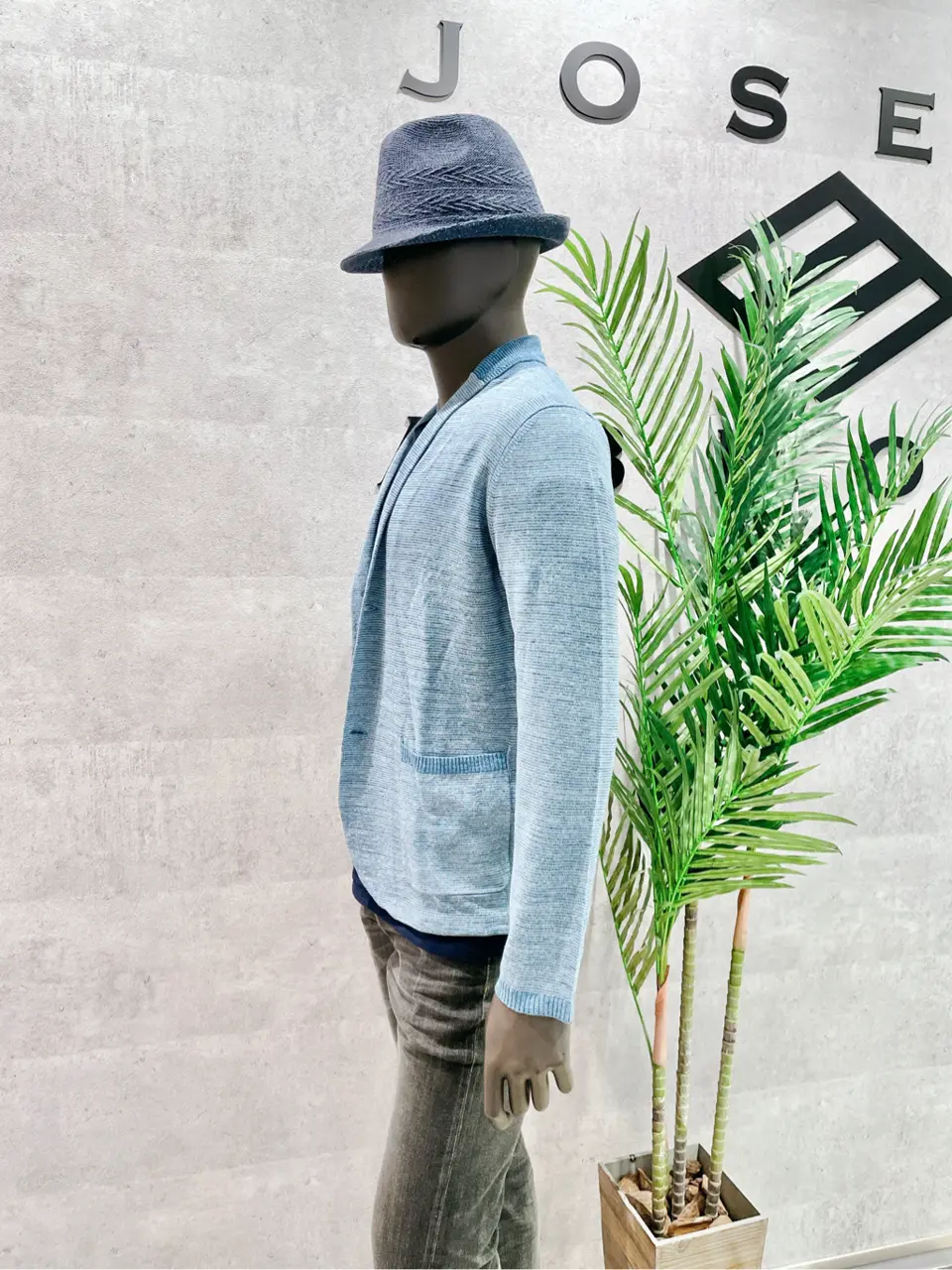 JOSEPH ABBOUD 二澤 コーディネート画像