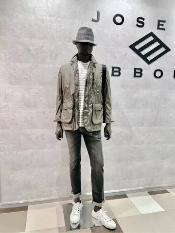 JOSEPH ABBOUD 二澤 コーディネート画像