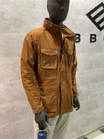 JOSEPH ABBOUD 東　 コーディネート画像