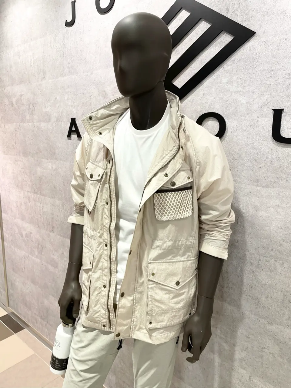 JOSEPH ABBOUD 東　 コーディネート画像