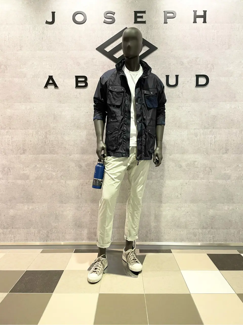  東　 コーディネート画像