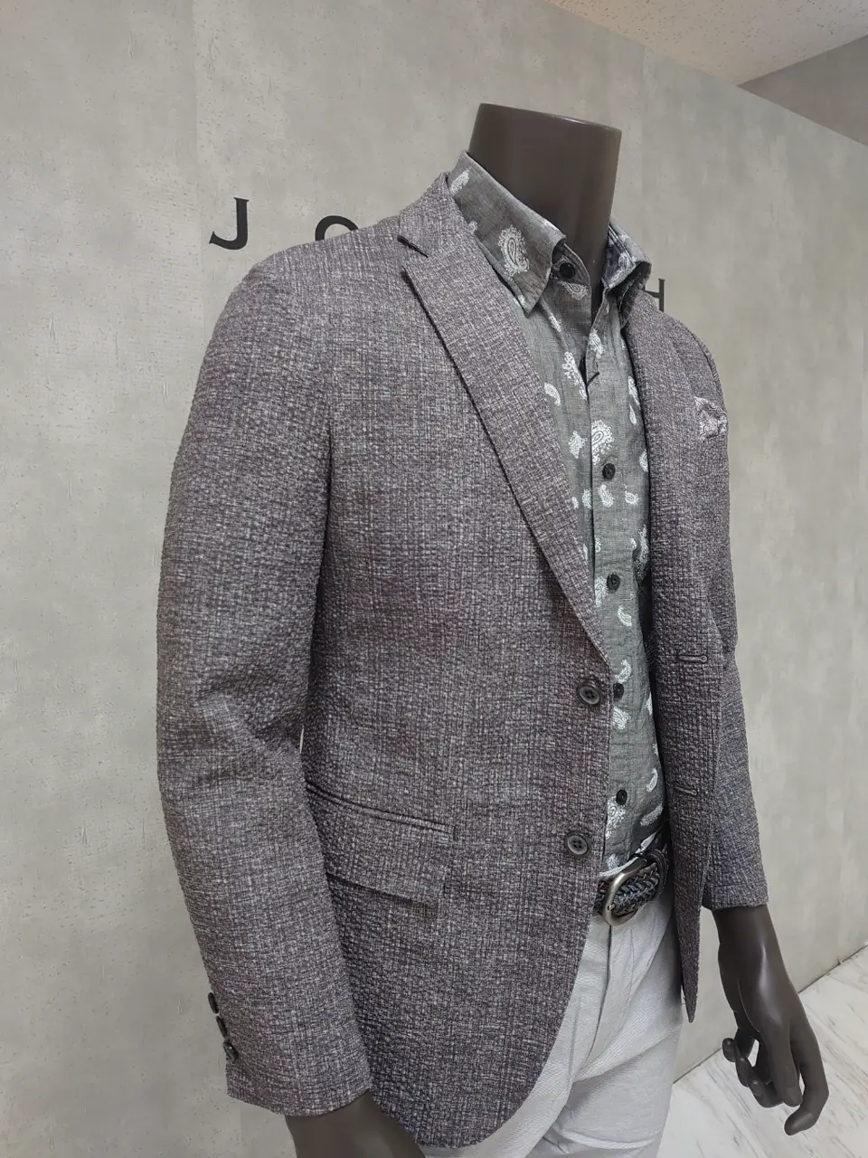 JOSEPH ABBOUD 石川 コーディネート画像